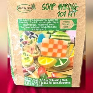 Artisan Soap Making Kit - Sealed Males 10 Bars